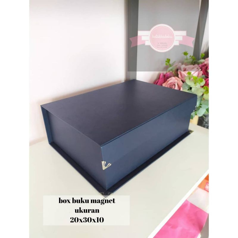 

Kotak kado Model buku + magnet bisa tambah tulisan