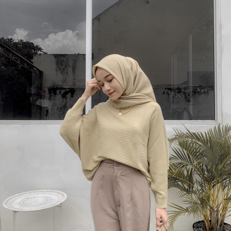 BATWING RAJUT OVERSIZE / PAKAIAN WANITA / ATASAN WANITA RAJUT / RAJUT TERBARU