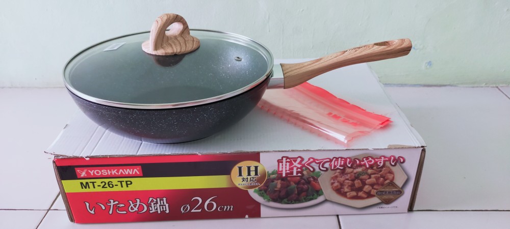 Wajan Marble Dengan Tutup Yoshikawa 26 Cm Mt-26-tp