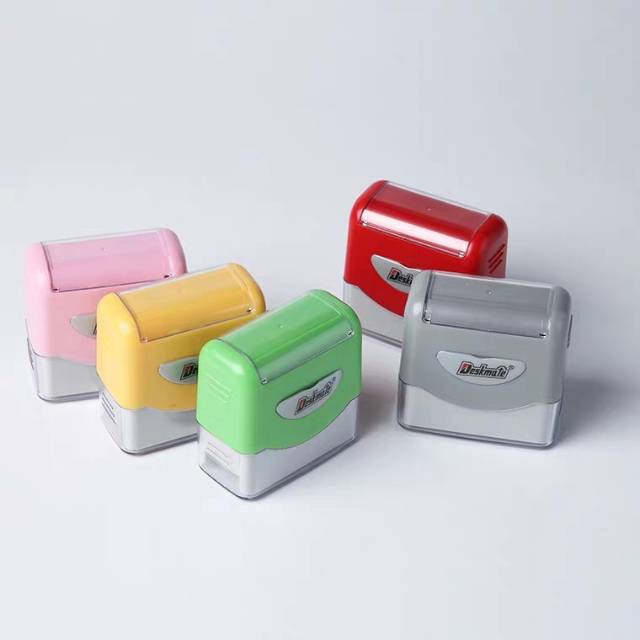 Stempel flash Deskmate langsung cop keluar tinta