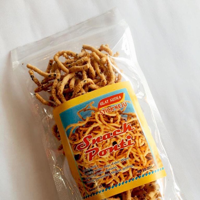 

Stik keju/oleh oleh pontianak
