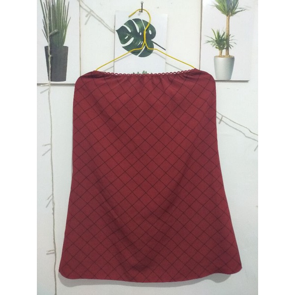 Rok Span Kotak- kotak  Merah Brand Cole