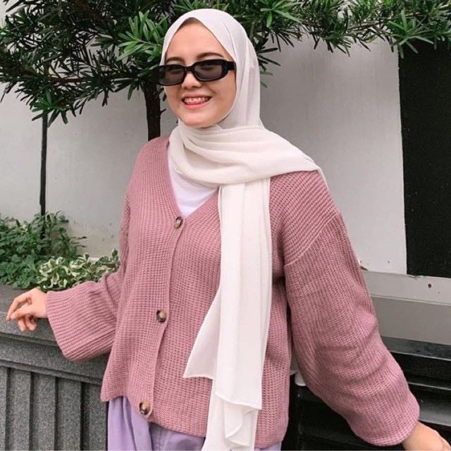 Vina Knitted Cardigan