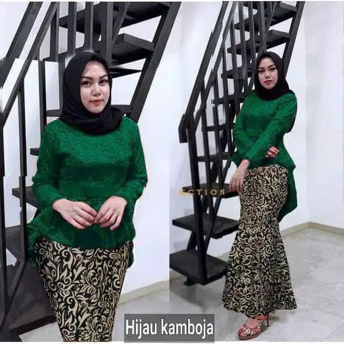 set kebaya brukat aurora twotone rok duyung berkualitas