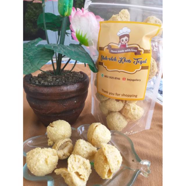 

KERIPIK TAHU WALIK 250GR