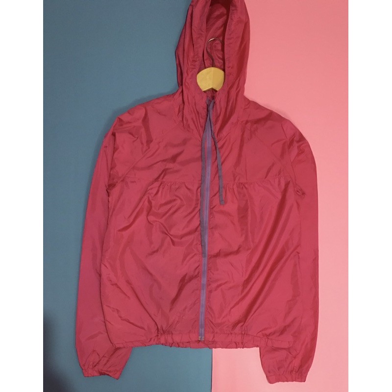 Preloved Jaket Parasut Running / Jaket Parasut Sepeda Pink Second Thrift Murah