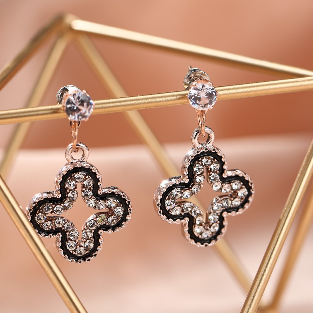 ✅COD Anting Wanita Korean lady earrings thin long earrings cold model suits all-3 Roses