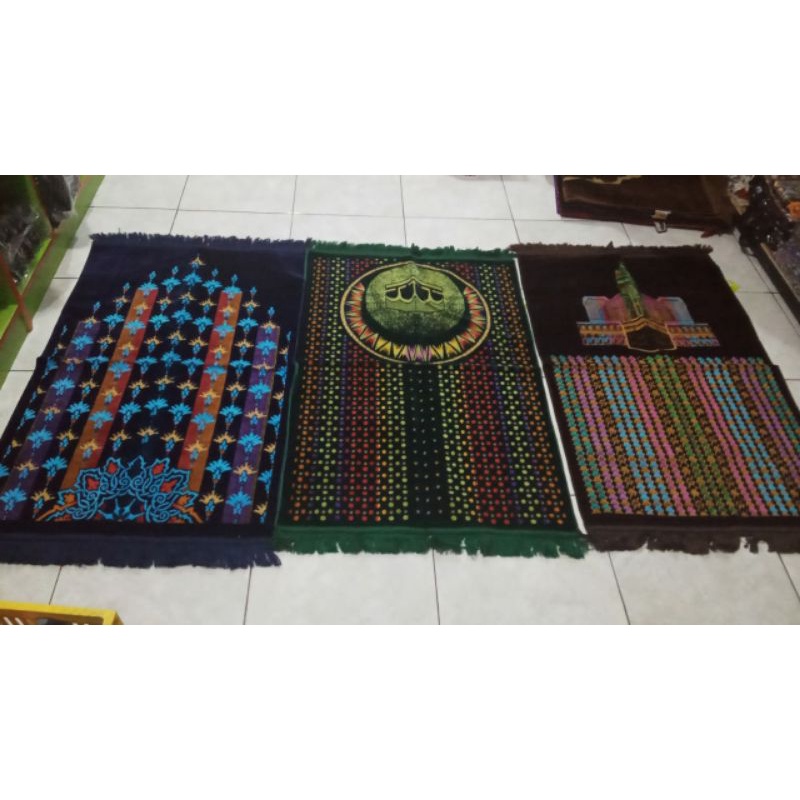 Sajadah Al Arabia Bulu Halus Tebal Turkiye Turkey Besar