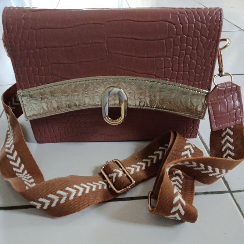 tas wanita slempang cantik