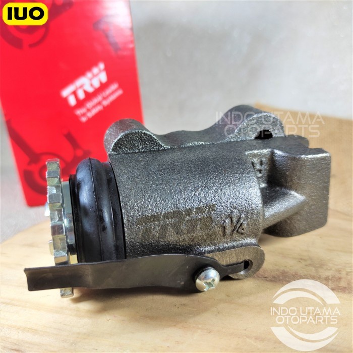 Blok master rem Depan PS120 FE119 Wheel Cylinder TRW BWN769 (kanan)