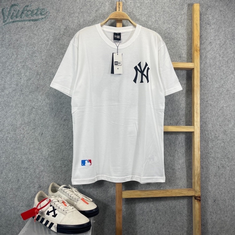 KAOS TSHIRT NY NEW YORK YANKESS MLB BANYAK VARIAN