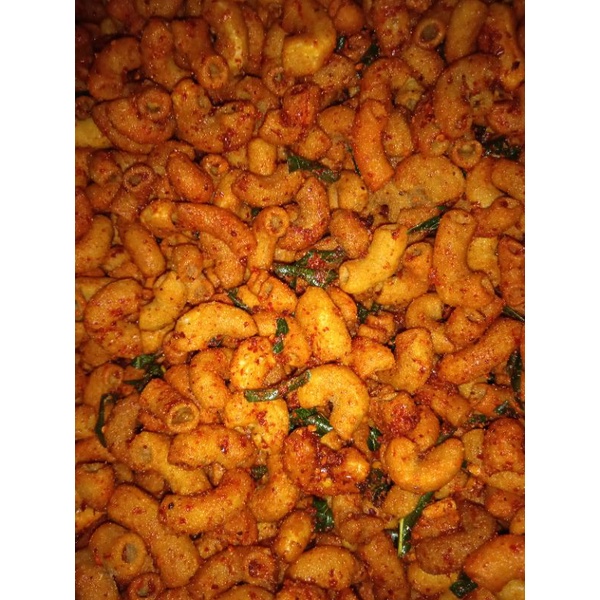 

MAKARONI PEDAS DAUN JERUK 500gr