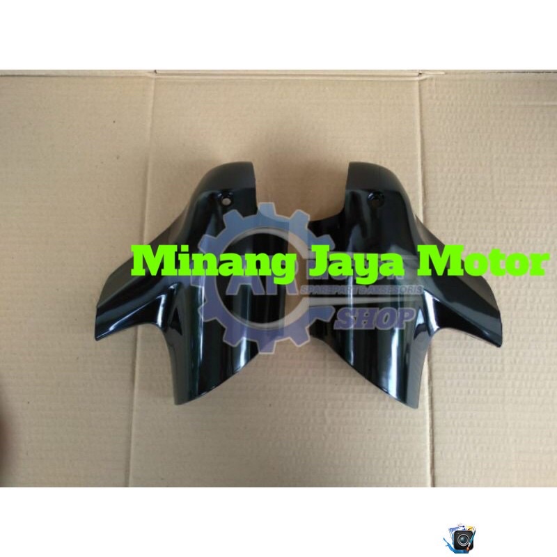 TUTUP SOK SATRIA HIU / SATRIA MALAYSIA HITAM