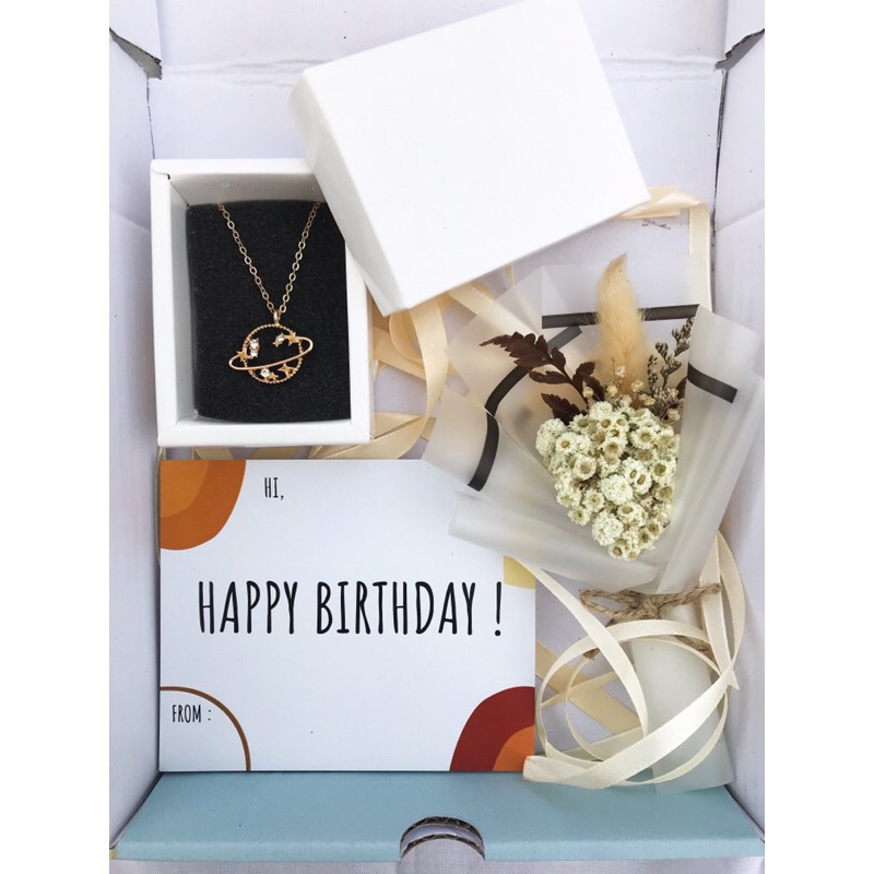 

Gift Box 1 | Birthday Box Accessories