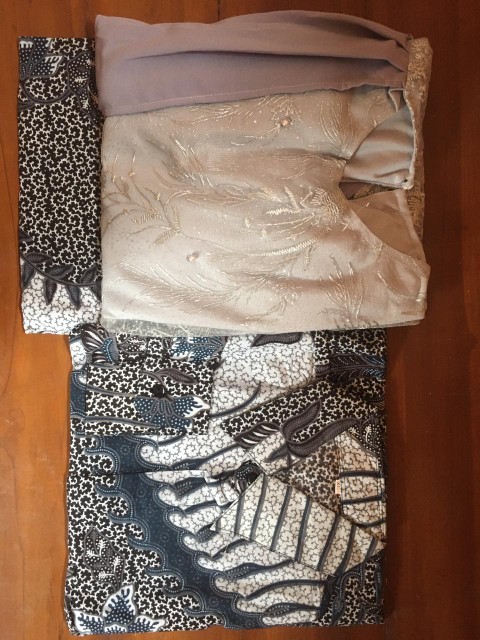 Set Couple Amalia Silver Maura Couple Sania Ruffle Batik Couple Ori