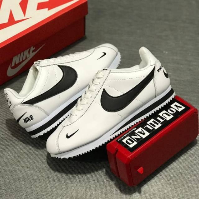 nike cortez multi swoosh