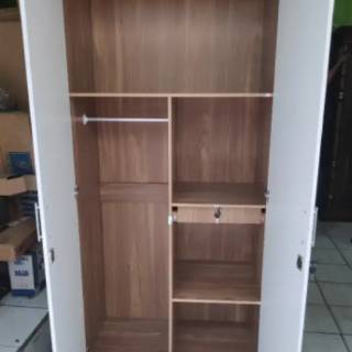 NEW Lemari baju 2 pintu glossy Olympic 2022 Eero putih NEW Lemari baju 2 pintu glossy Olympic 2022 Eero putih