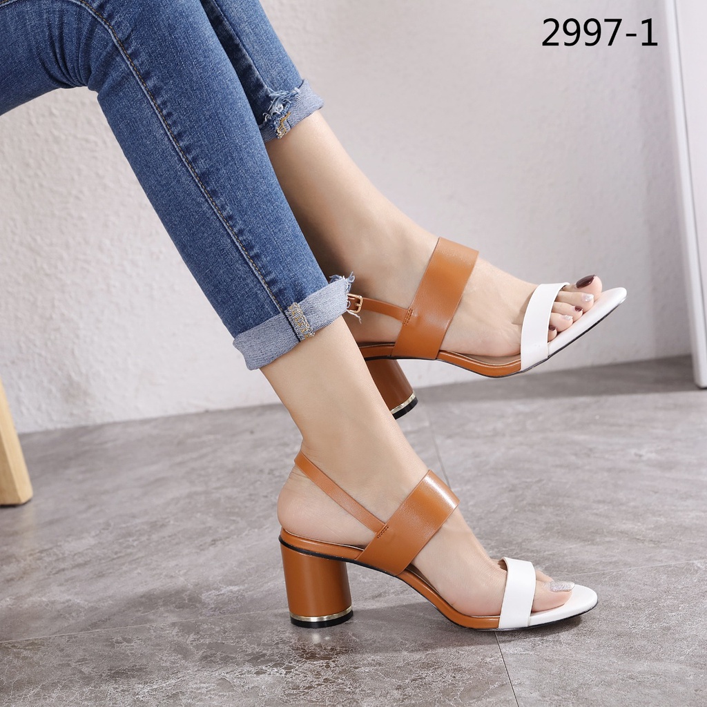 Ck Cylindrical Heel Sandals 2997-1