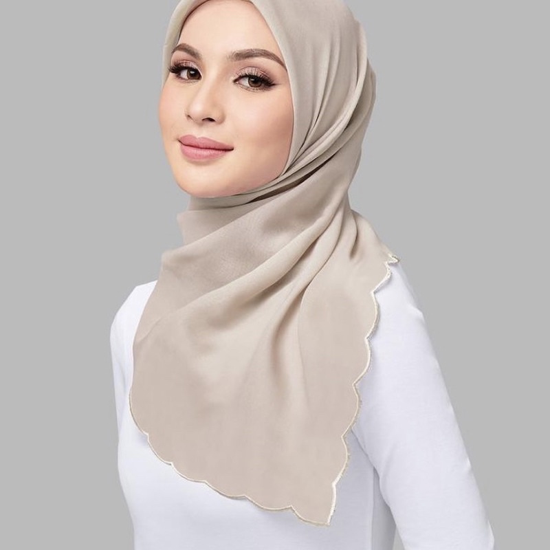 VELOSE - Raya Embordery Square Hijab