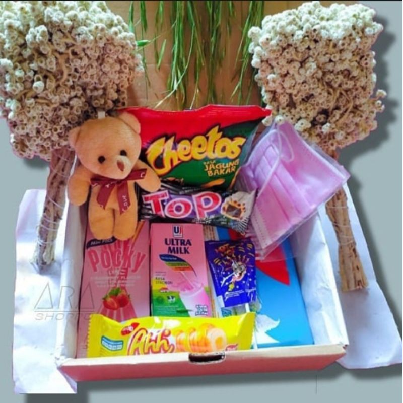 

Hampers Snack / Valentine / Kado / Hadiah