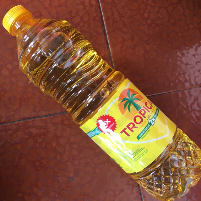 

Minyak goreng 1 liter (MERK RANDOM)