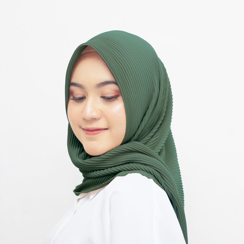 HIJAB PLISKET SQUARE / PLISKET SEGIEMPAT / HIJAB PLISKET SEGIEMPAT VOAL-Green bottle