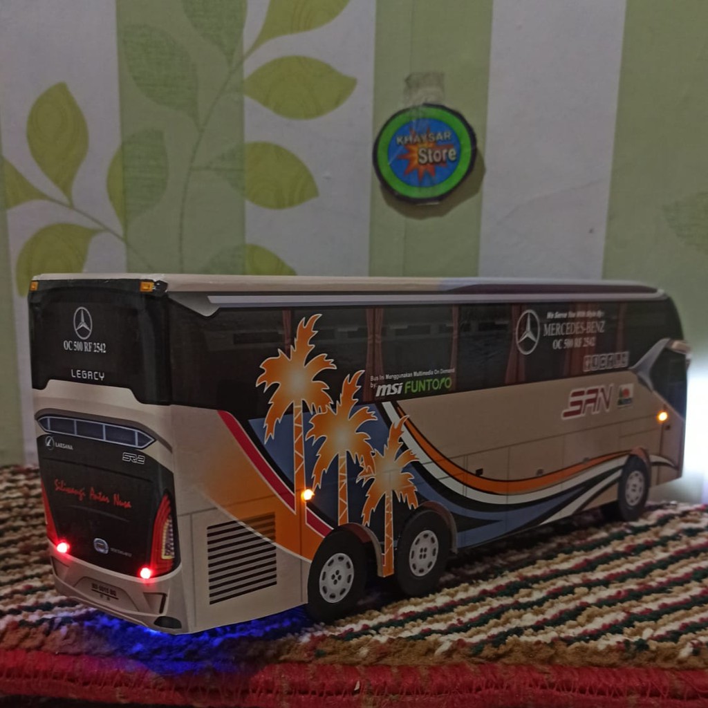 miniatur bus bis double deker SAN plus lampu