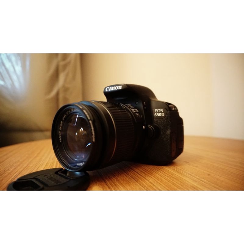 CANON EOS 650D