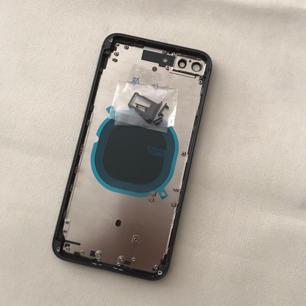 Back Casing iPhone 8+