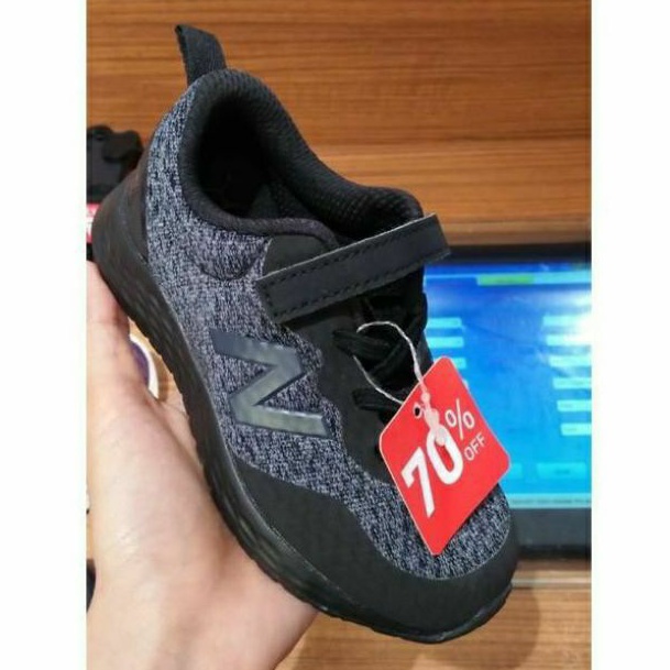 New Balance Kids Sale 70%