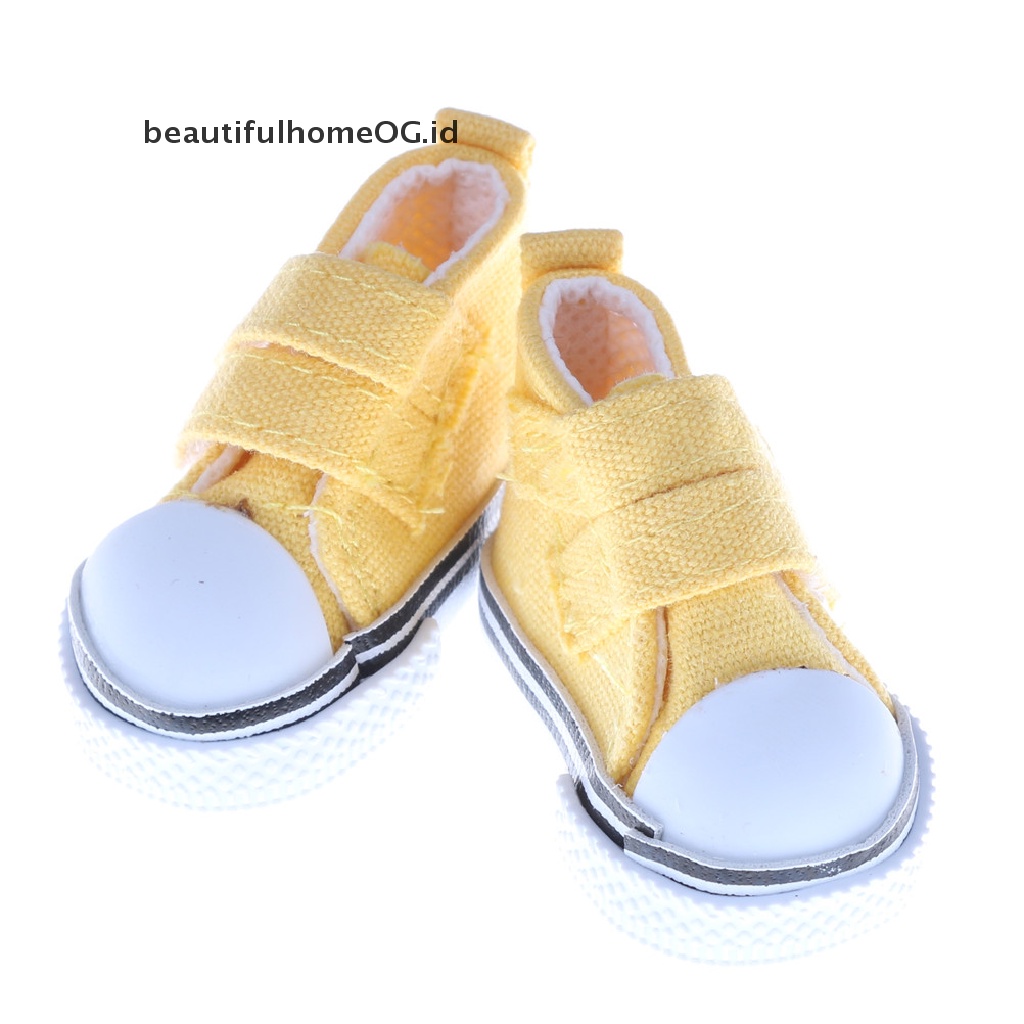 Mainan Sepatu Sneakers Mini Bahan Kanvas Ukuran 5cm Untuk Aksesoris Boneka Bjd 1 / 6