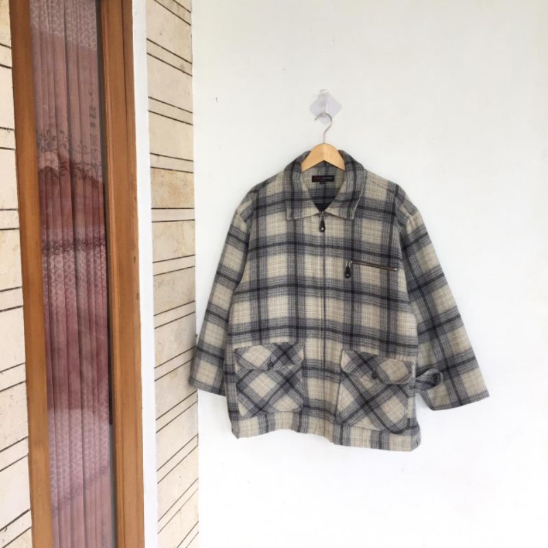 COUNT DOWN OUTER ZIPPER FLANEL JAKET 3 POCKET NOT UNIQLO