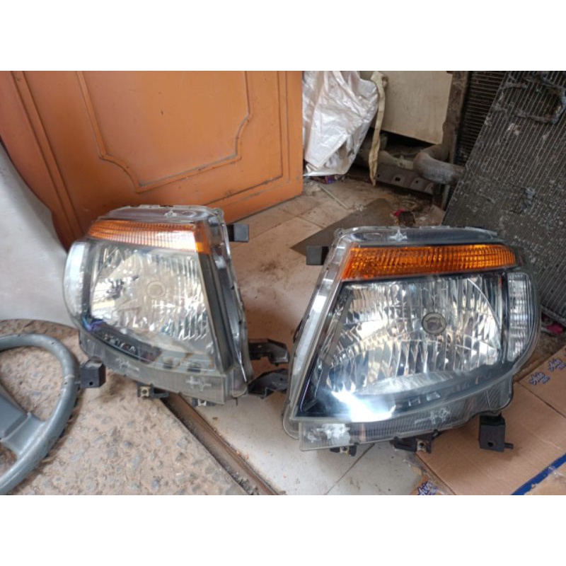 headlamp ford ranger
