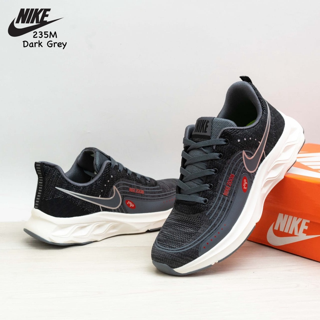 SEPATU COWOK ZOOM 235M