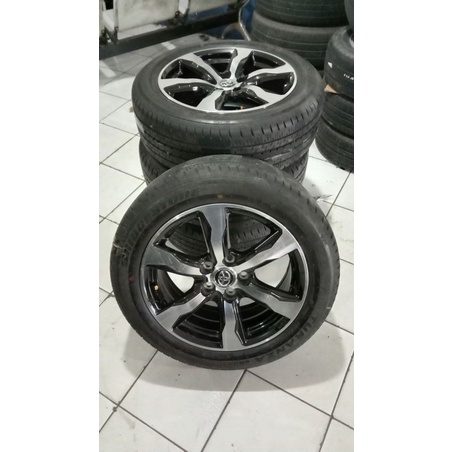 velg mobil second RF venturer Ring 17 h5x114 +ban Bridgestone 215 55 R17 buat Inova Camry dll