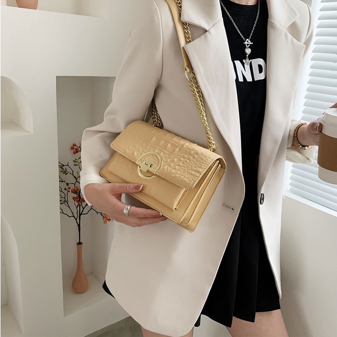 BJ31556 - BLACK/KHAKI/PINK/RED/WHITE/YELLOW - TAS PESTA CLUTCH TALI RANTAI SLEMPANG CASUAL JINJING TAS KERJA TAS WANITA FASHION IMPORT MODIS ELEGAN TERMURAH TERLARIS TERBARU BAGSTORE JAKARTA TAS BATAM LT1556 GT1821