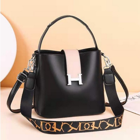 2119 tas wanita selempang fashion import tas terkiniian tas terlaris slingbag cantik termurah best seller
