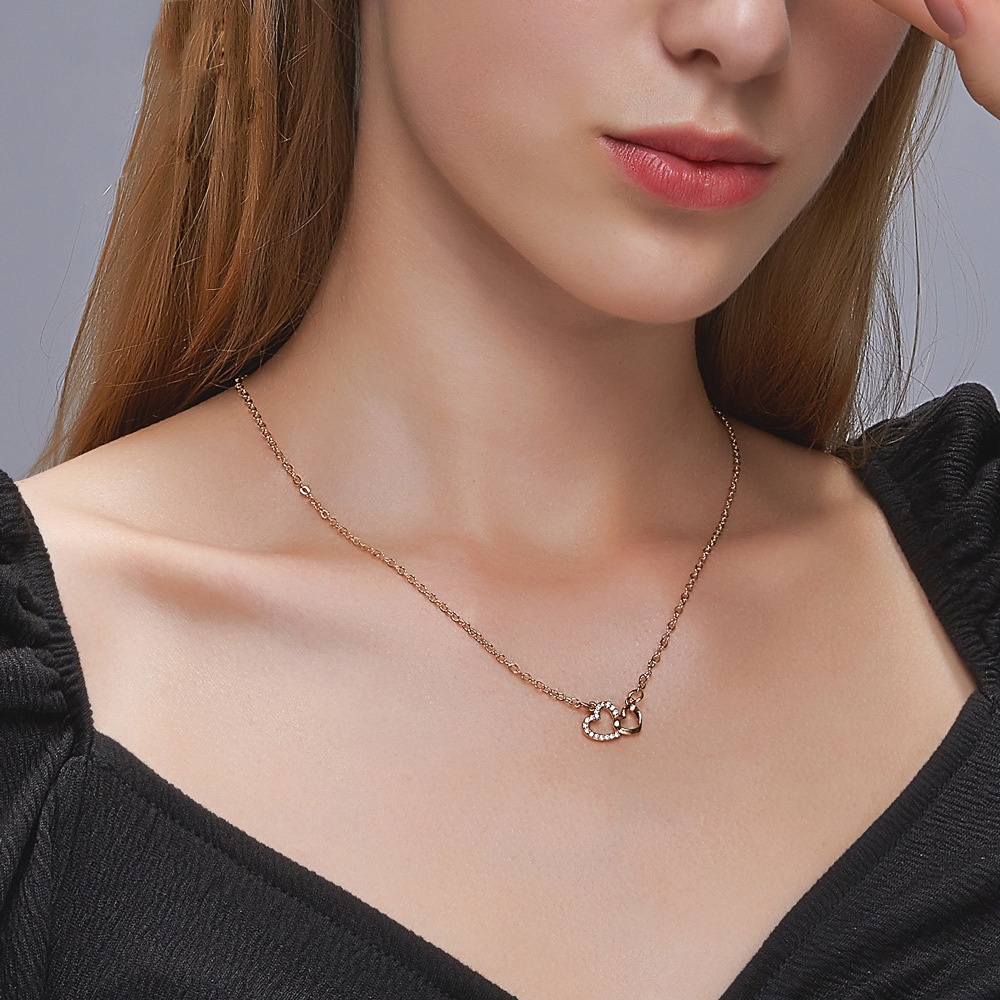 Kalung Rantai Liontin Cinta Hati Gaya Sederhana Korea Kristal Berlian Emas Perak Perhiasan Fashion Wanita Baja Titanium Necklace