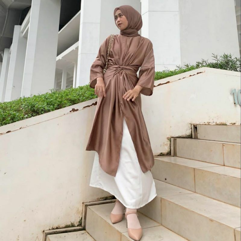 PLAIN KAFTAN TUNIK by Dezhafhijab