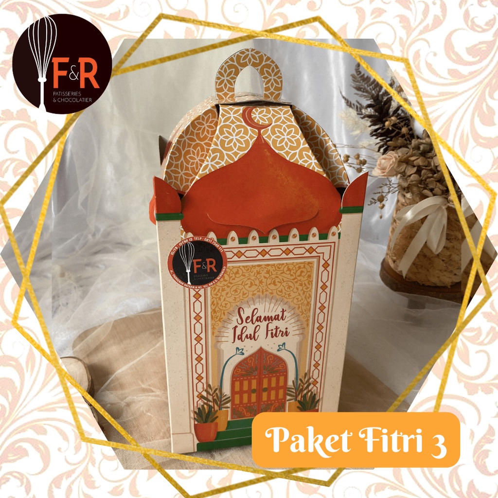 

Hampers Lebaran Kue Kering Paket Fitri Isi 3 F&R