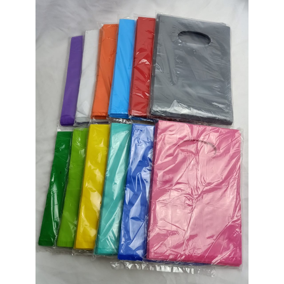 

Plastik Packing Oval Uk 20x30 Tebal 0.3 ISI 50PC plastik Packing OLShop Plastik Murah WARNA RANDOM