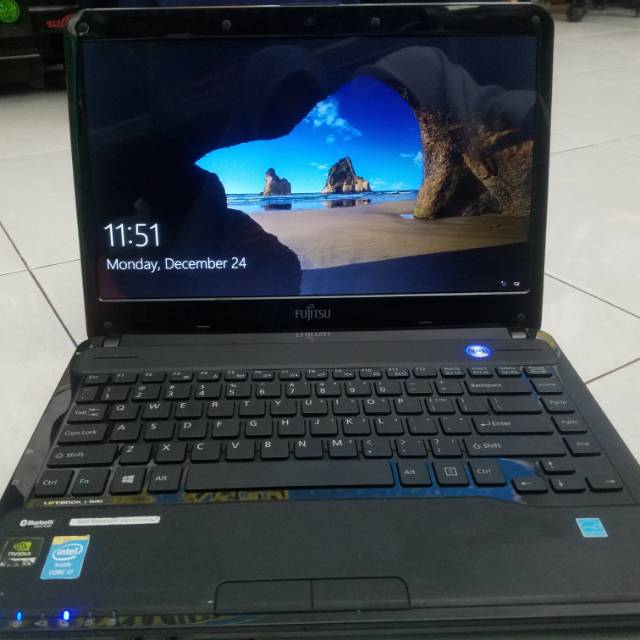 Fujitsu core i7-3632M