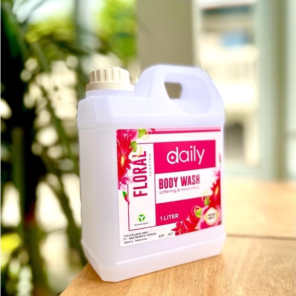 BODY WASH FOAM PREMIUM 1 LITER DAILY SABUN MANDI CAIR ANTI BACTERIAL DAN VIRUS AMAN DI KULIT