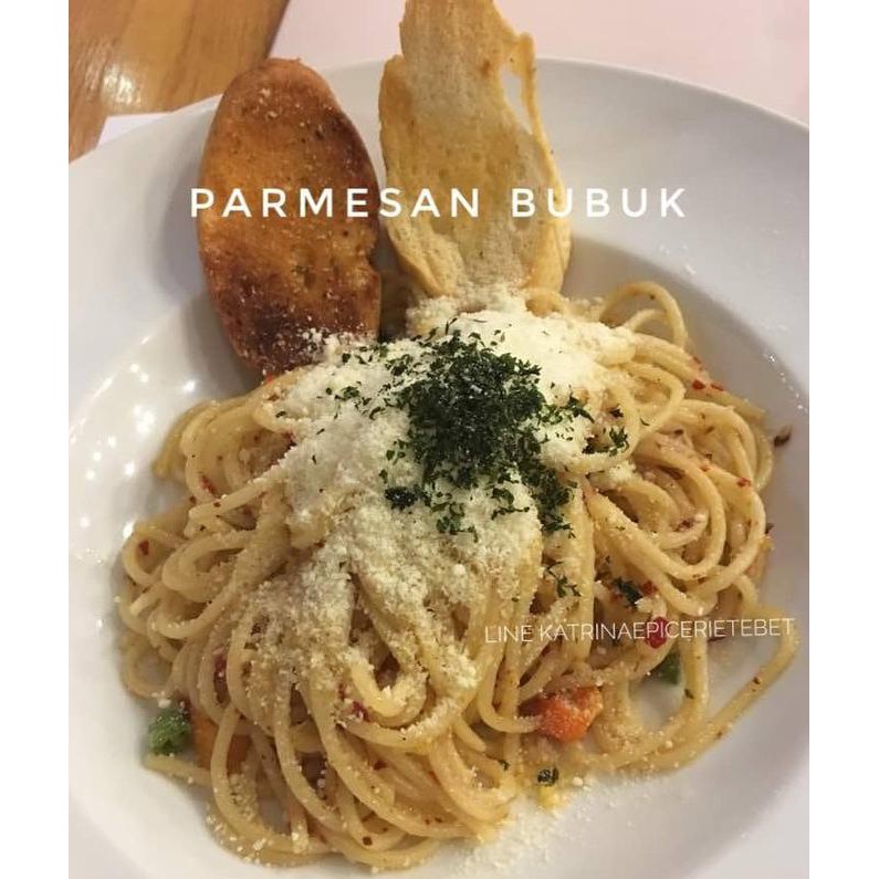 

Keju Parmesan Bubuk - Grated Parmesan Cheese - Floridia