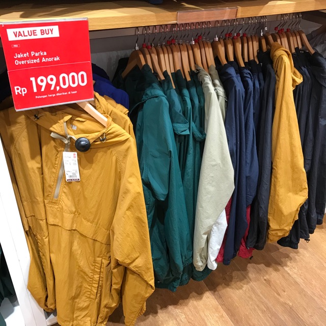 Jastip. Jacket Parka Uniqlo SALE!! | Shopee Indonesia