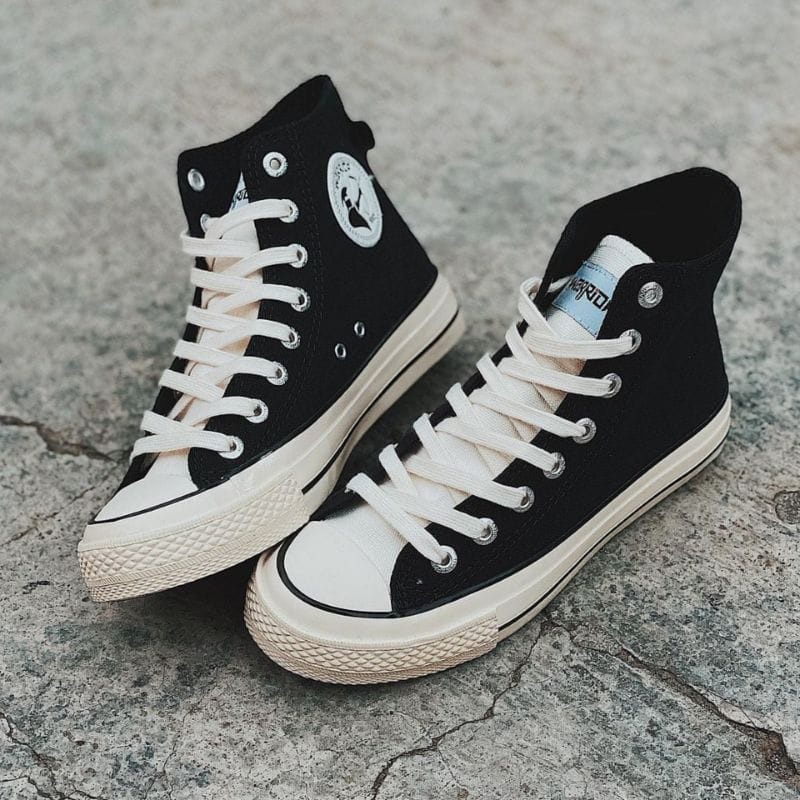 Sepatu Warrior Poseidon Black / White Original 100% Sepatu Sneaker Pria