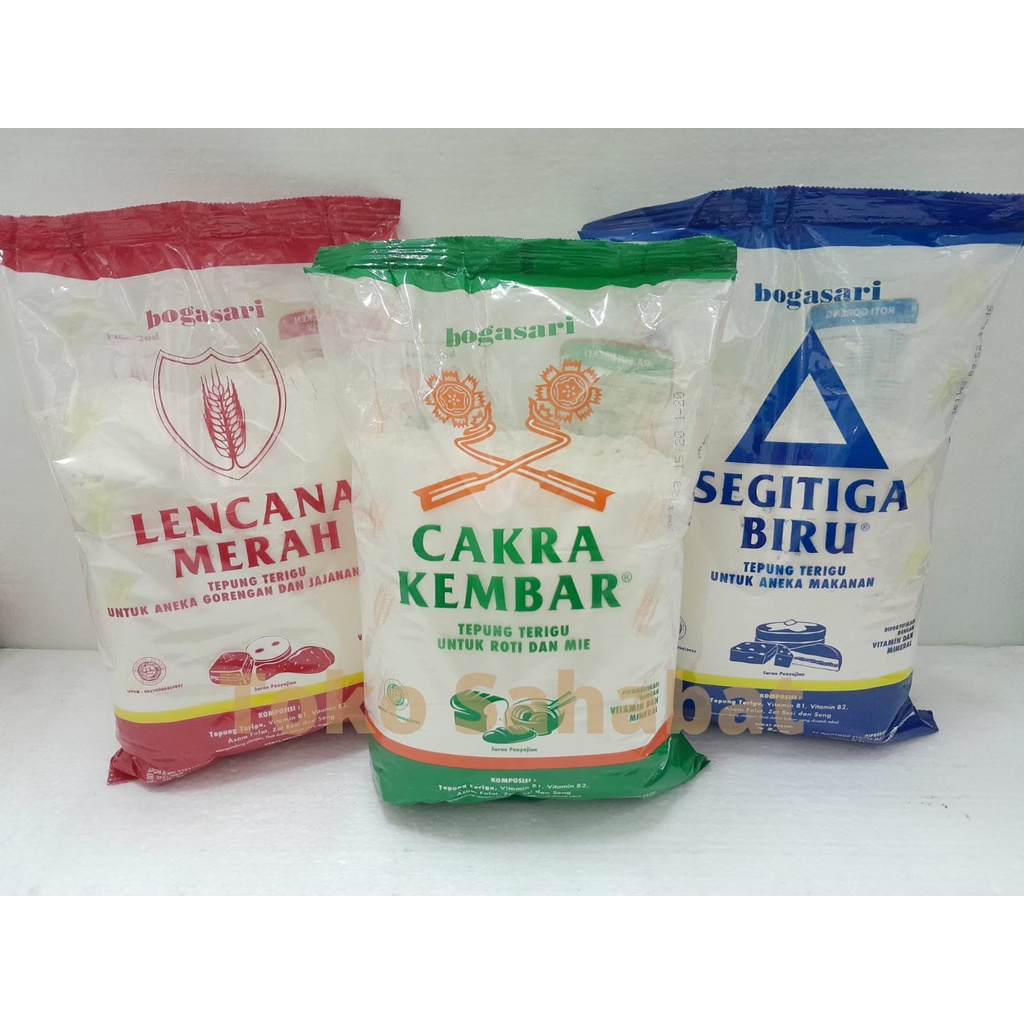 

Tepung terigu BOGASARI EKONOMI Cakra Kembar / Segitiga Biru Kemasan 1KG