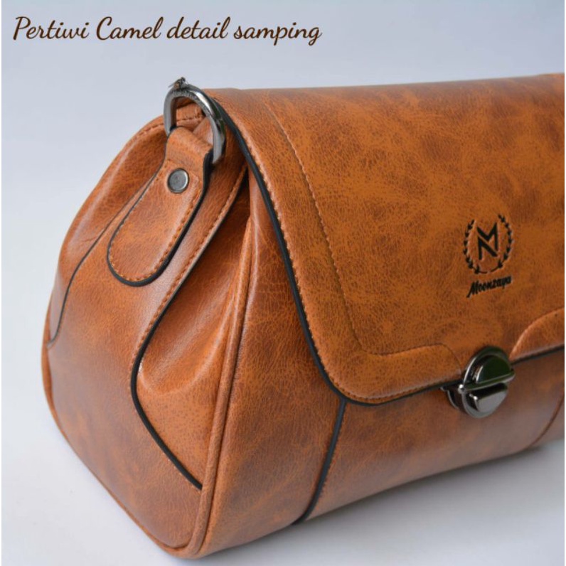 Tas Pertiwi Moonzaya Selempang Darkbrown Brown Camel