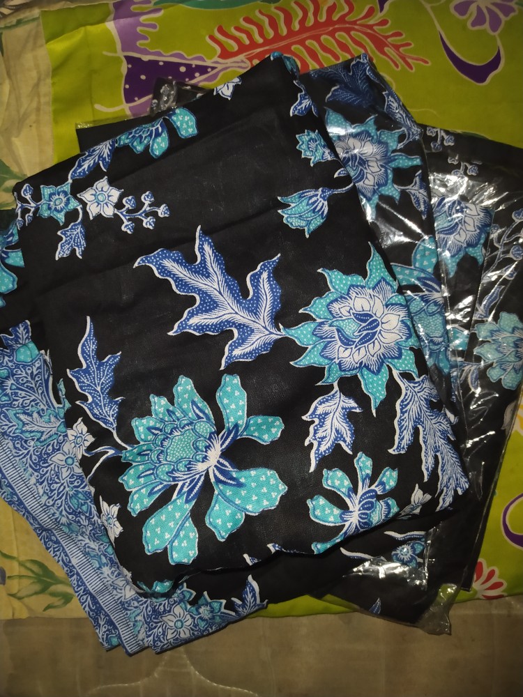 Strpe94033 Baju Batik Keluarga Batik Couple Keluarga Baju Batik Seragam Cibulan Biru