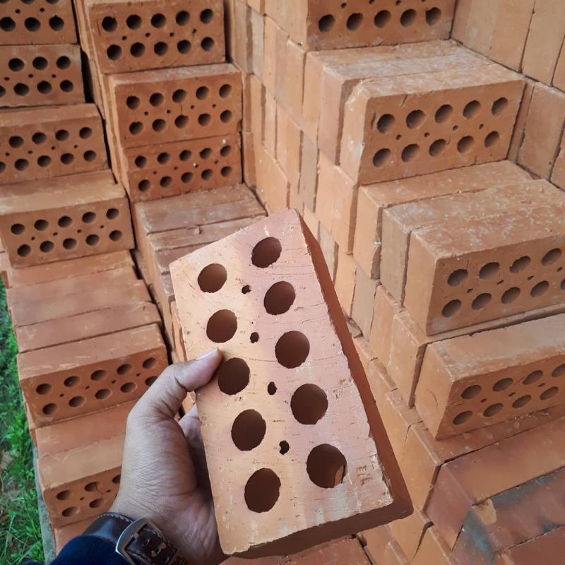 bata expos bata mulus bata merah bata lubang